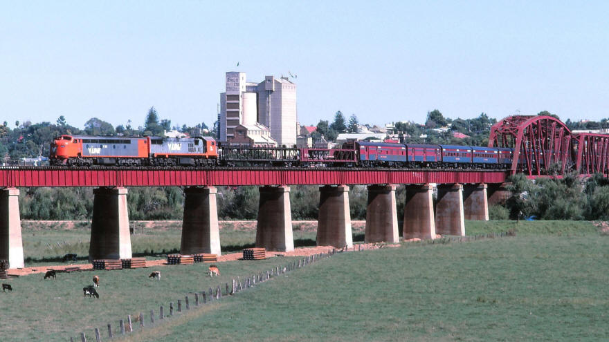 ALX Car Carrier (SA)